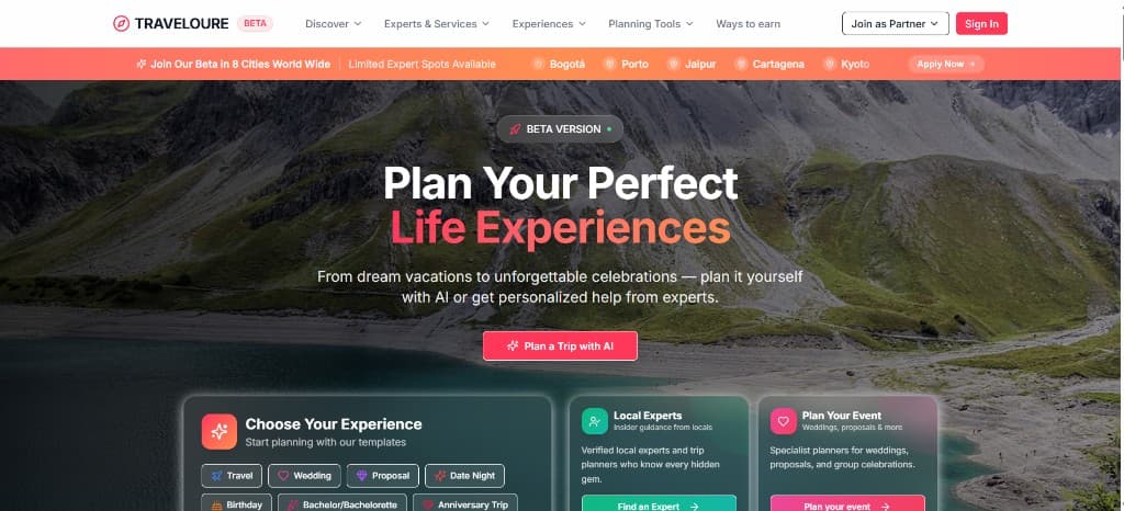 Traveloure — AI Travel Planning Platform